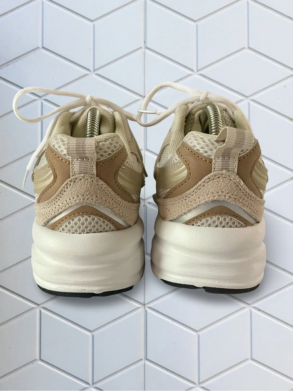 Avia 5000 Performance Suede Sneakers Sz8 Beige Mesh Chunky Dad